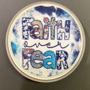 Faith over Fear - Popsocket